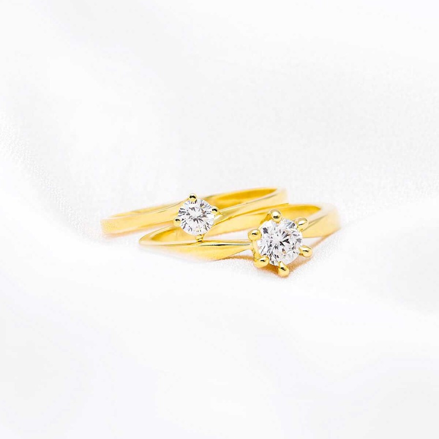 Joyer A ARGYOR | Anillo De Oro Amarillo Con Diamante 0.16Ct (74A0072)